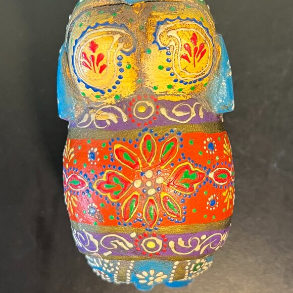 INDIAN FOLK ART Hand Carved Wooden Hand Painted Trunk Up Blessing Elephant - Picture 15 of 16